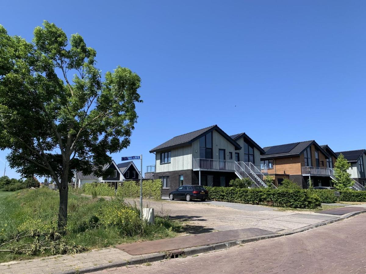 Lovely Holiday Home In Stavoren Near Frisian Lakes Exterior foto